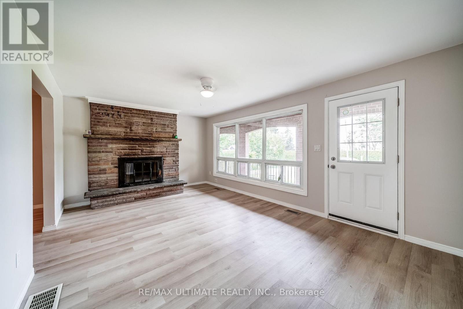 25037 Maple Beach Road, Brock (Beaverton), Ontario  L0K 1A0 - Photo 5 - N12400427