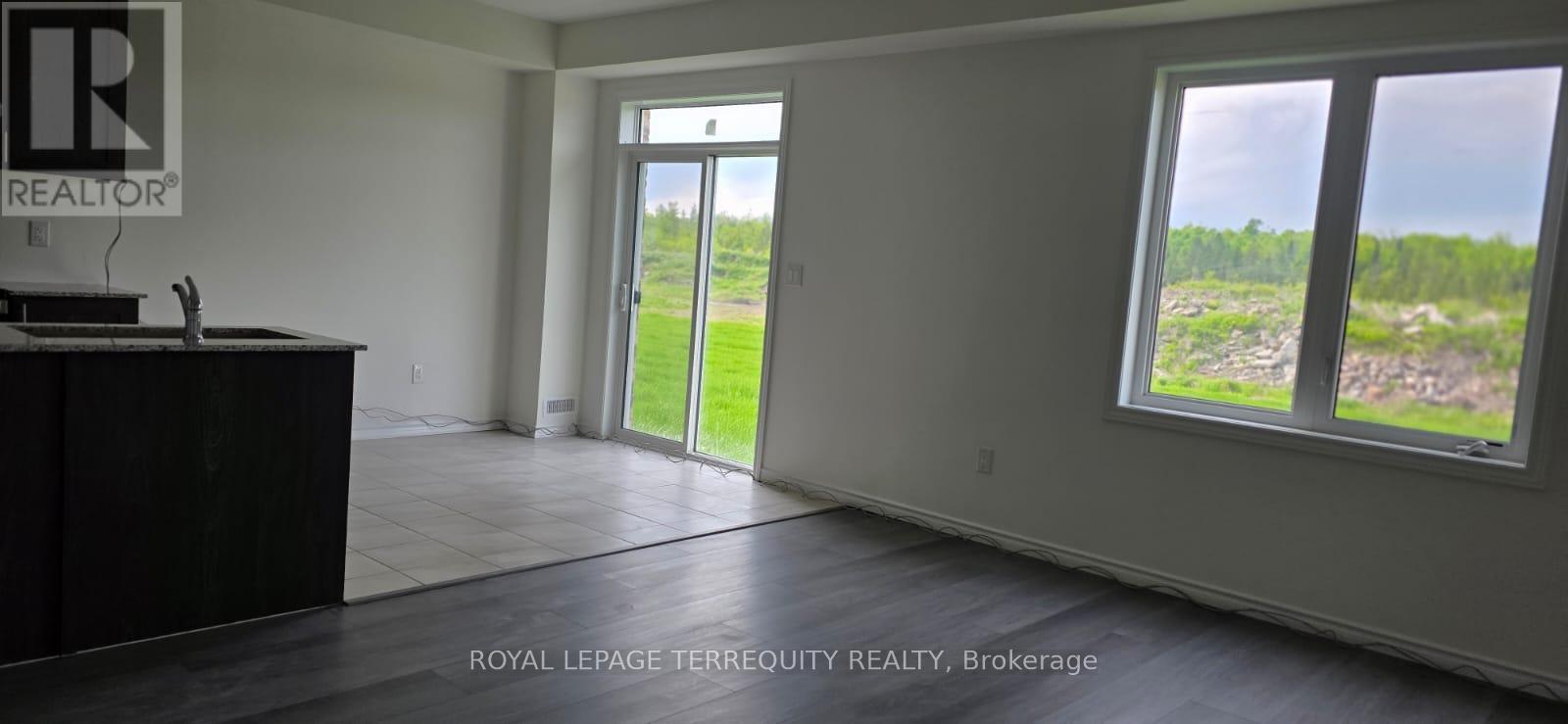 34 Hillcroft Way, Kawartha Lakes, Ontario  K0M 1A0 - Photo 11 - X12395680