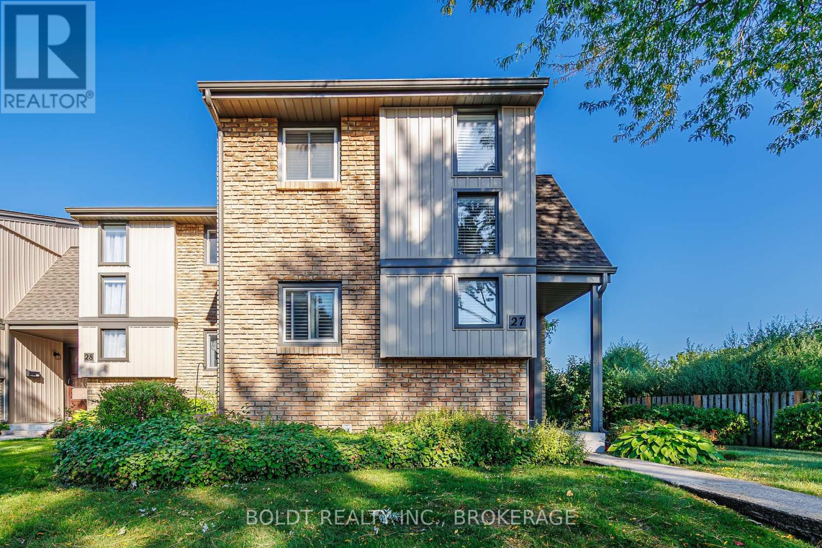 27 - 302 VINE STREET, St. Catharines, Ontario