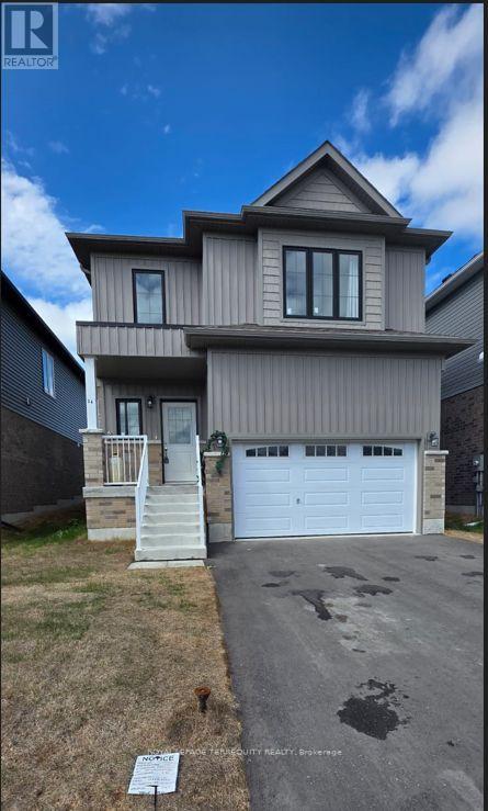 34 Hillcroft Way, Kawartha Lakes, Ontario  K0M 1A0 - Photo 1 - X12395680