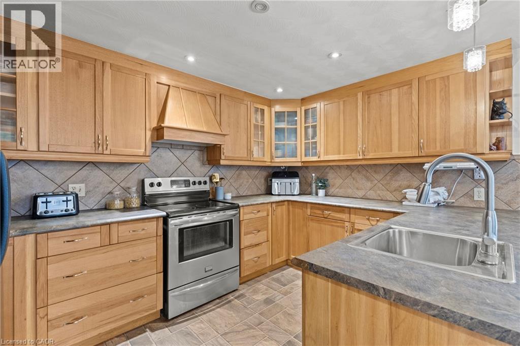 15 Oak Avenue Unit# A, Paris, Ontario  N3L 3C6 - Photo 13 - 40768924