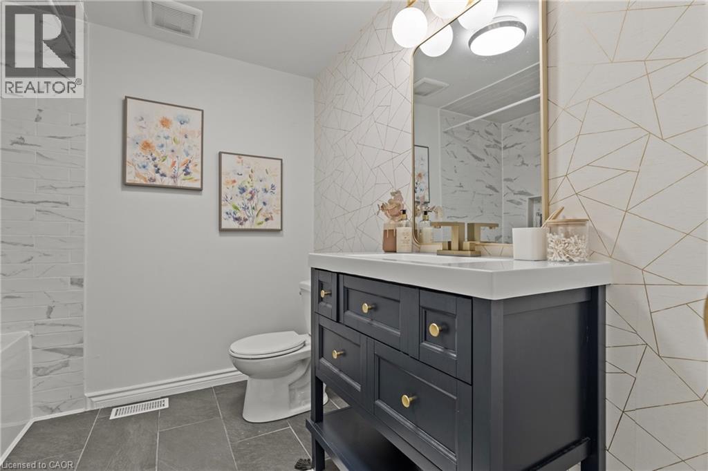 15 Oak Avenue Unit# A, Paris, Ontario  N3L 3C6 - Photo 21 - 40768924