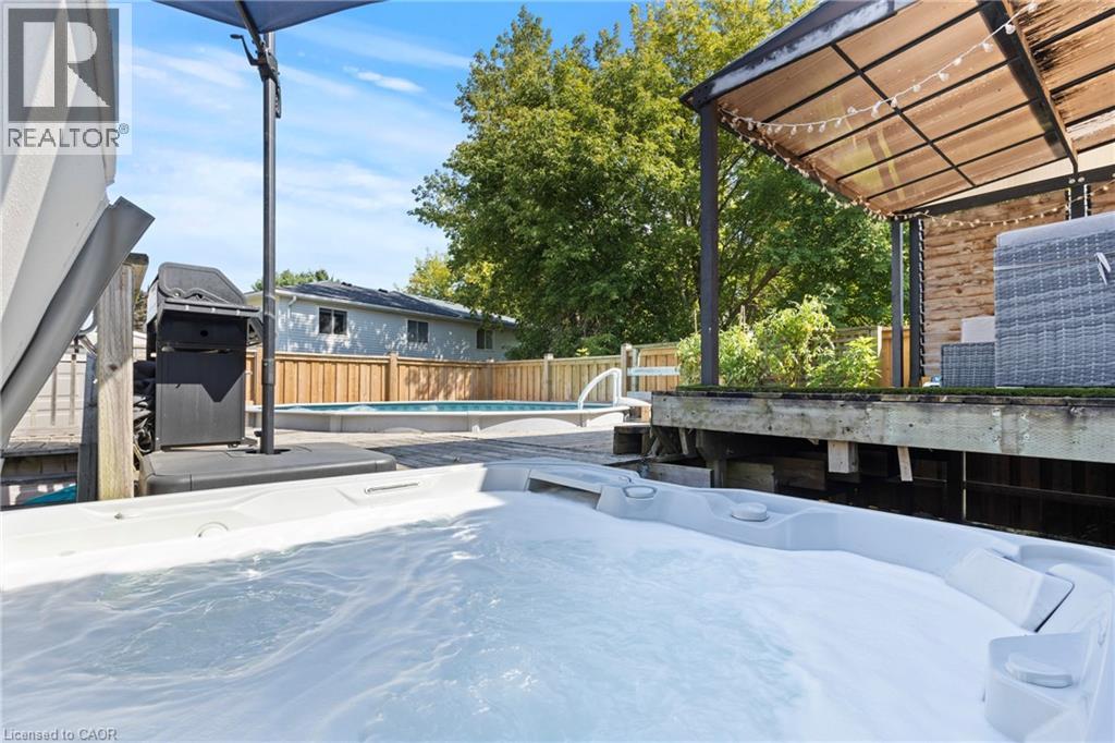 15 Oak Avenue Unit# A, Paris, Ontario  N3L 3C6 - Photo 34 - 40768924