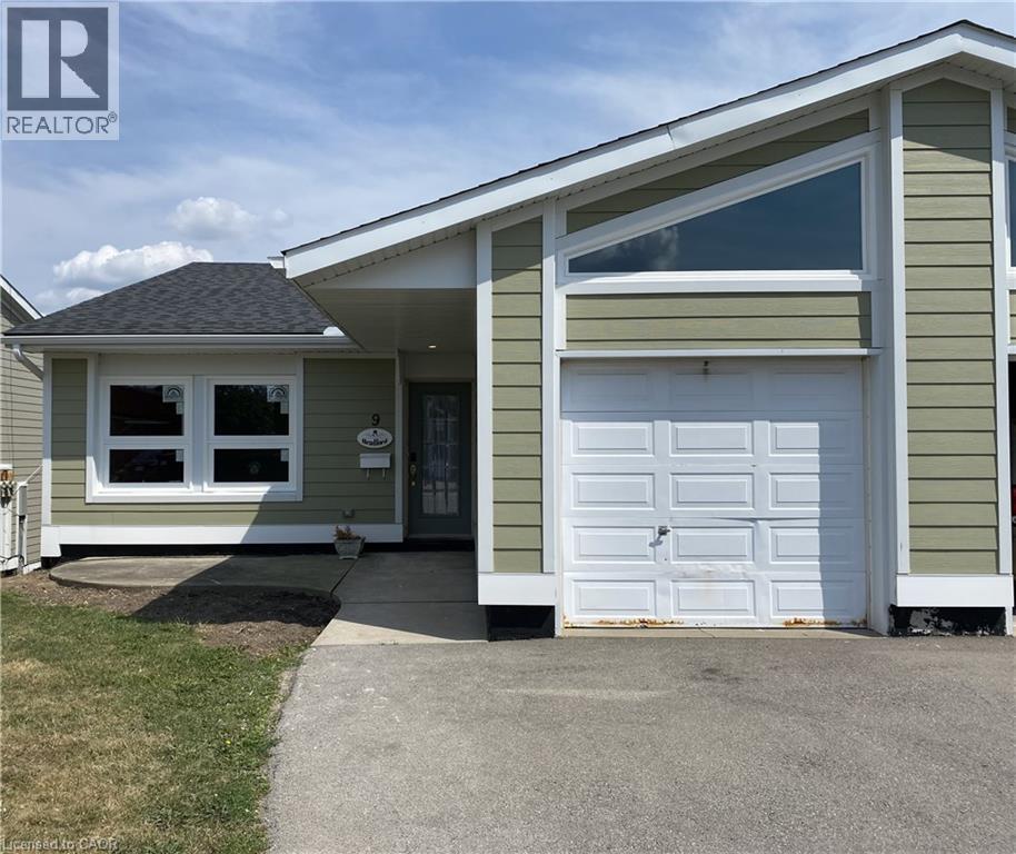 9 FATHER CSILLA Terrace, Hamilton, Ontario