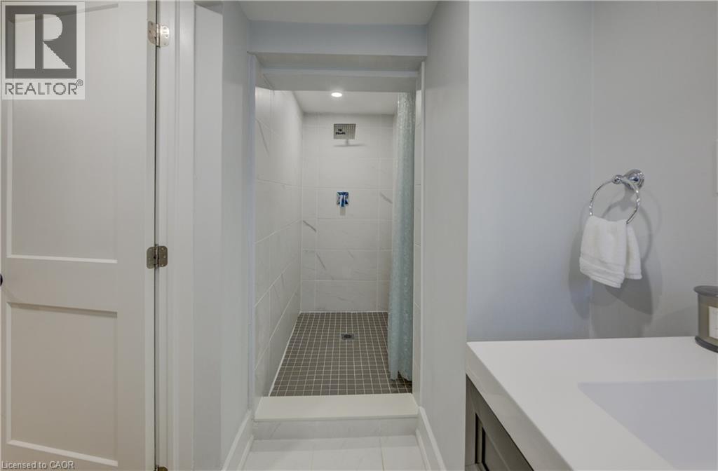 28 Barons Avenue S, Hamilton, Ontario  L8K 2X9 - Photo 35 - 40769166