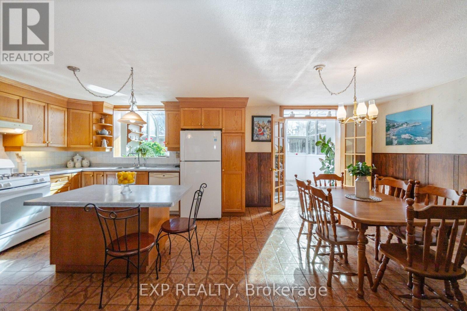 1243 Highway 5 West Highway, Hamilton, Ontario  L9H 5E1 - Photo 18 - X12073615