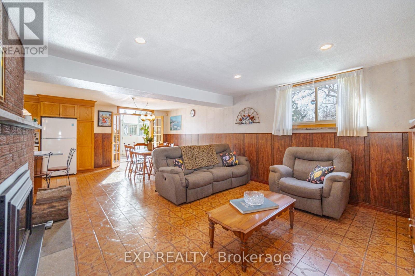 1243 Highway 5 West Highway, Hamilton, Ontario  L9H 5E1 - Photo 17 - X12073615
