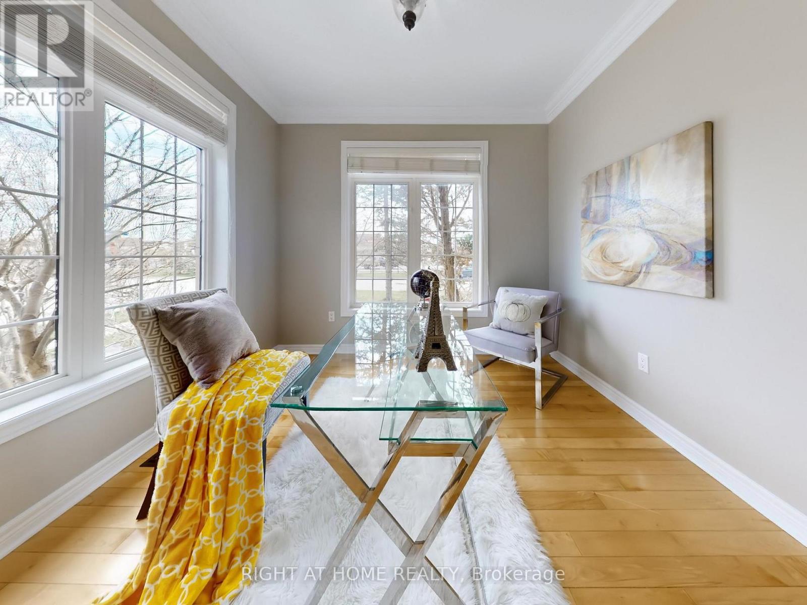 3585 Stonecutter Crescent, Mississauga, Ontario  L5M 7N7 - Photo 13 - W12400432