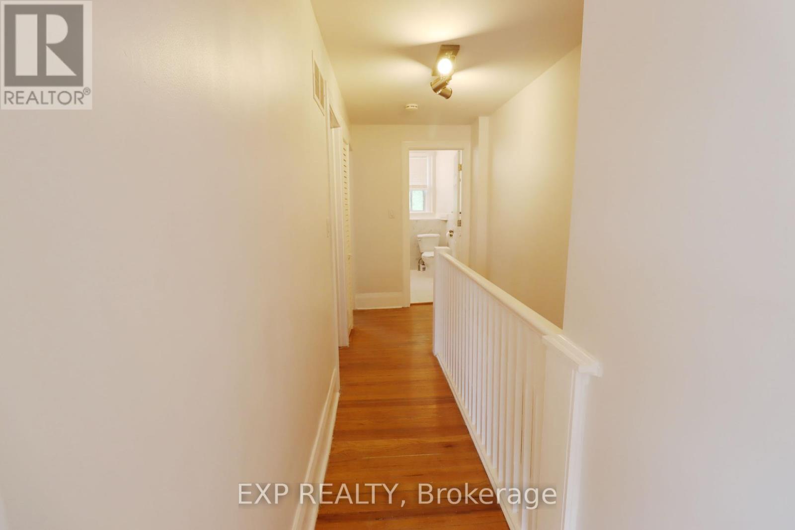 342 Eglinton Avenue E, Toronto, Ontario  M4P 1L8 - Photo 13 - C12371194
