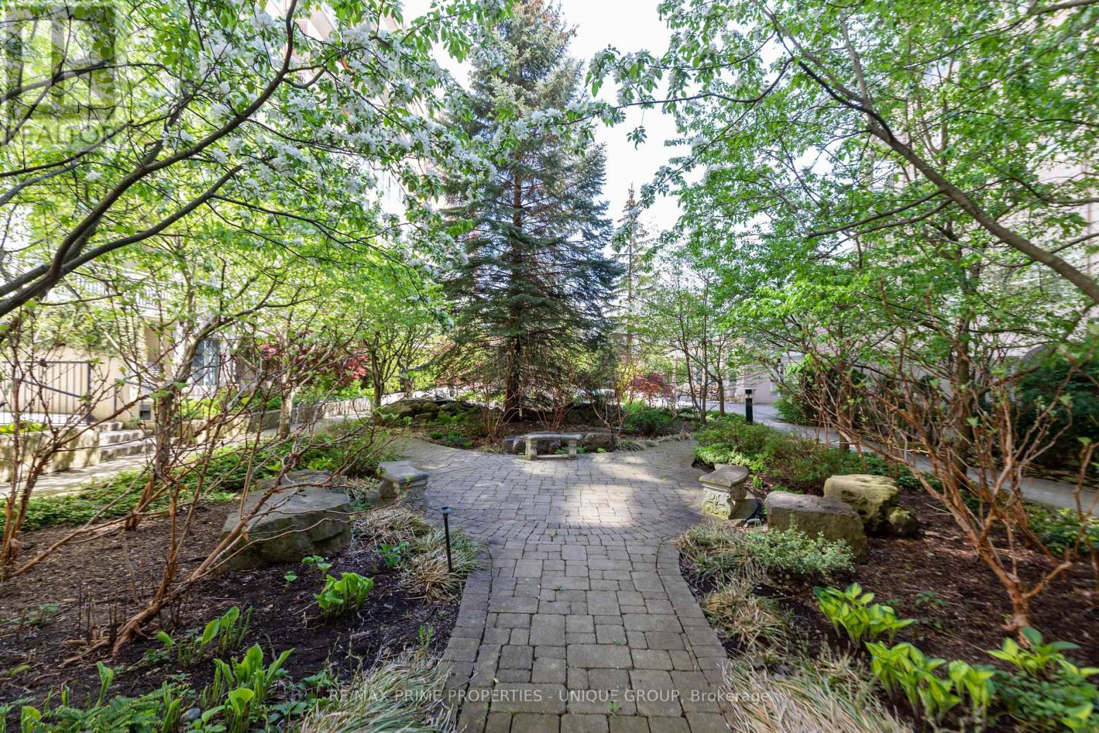 808 - 18 Concorde Place, Toronto, Ontario  M3C 3T9 - Photo 41 - C12400409