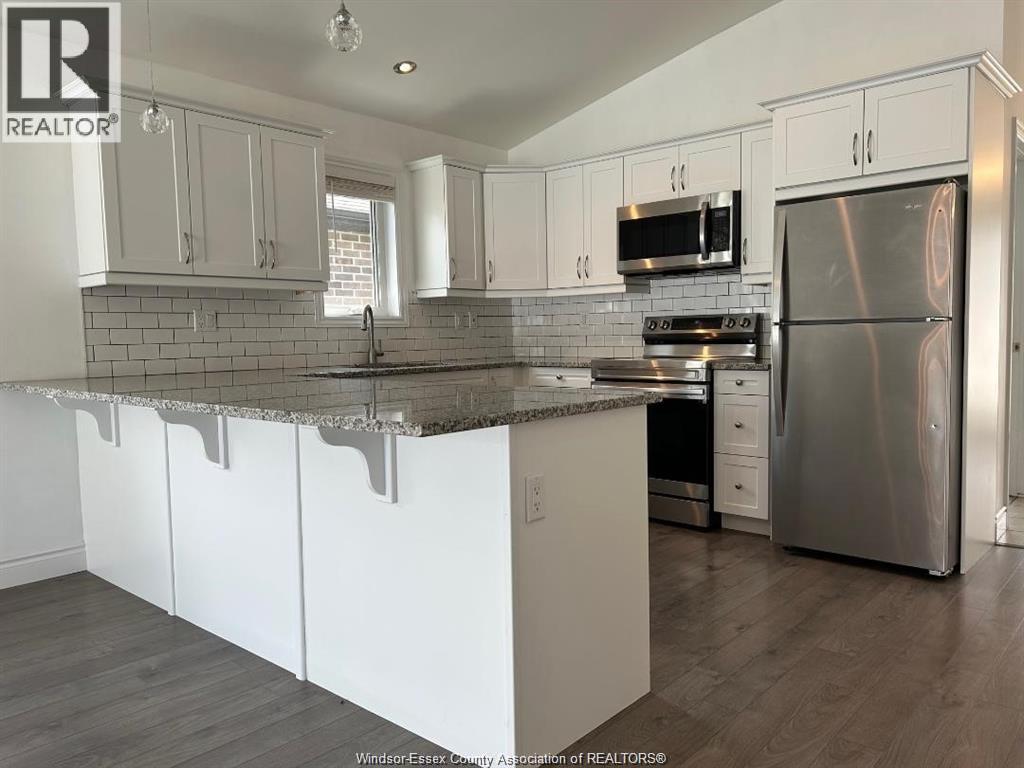 2524 Pillettee Road, Windsor, Ontario  N8T 0B1 - Photo 4 - 25023268
