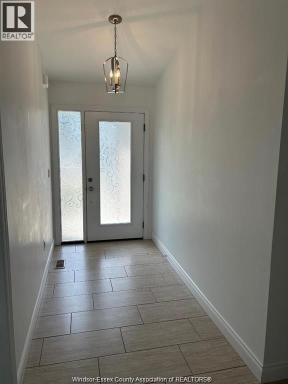 2524 Pillettee Road, Windsor, Ontario  N8T 0B1 - Photo 8 - 25023268