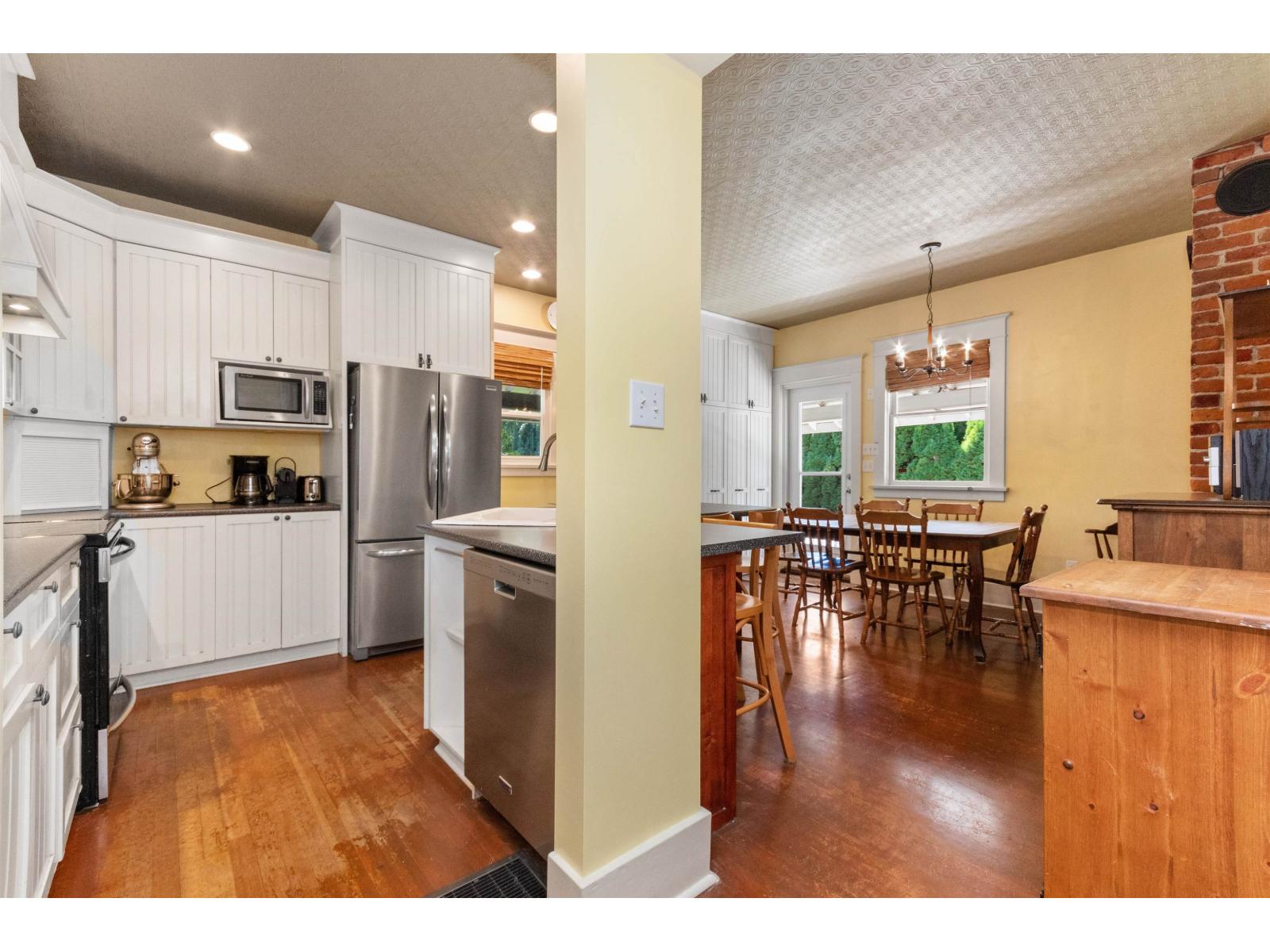 46028 First Avenue, Chilliwack Downtown, Chilliwack, British Columbia  V2P 1W1 - Photo 9 - R3045956