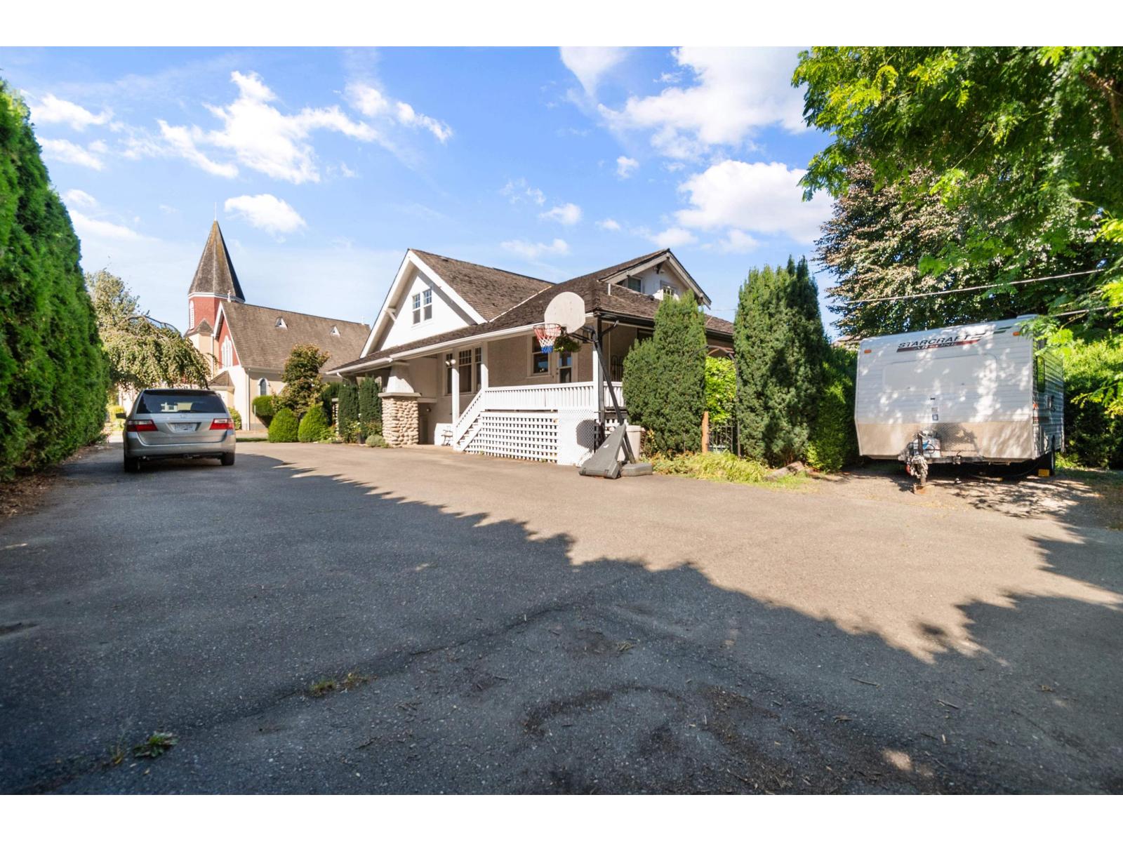 46028 First Avenue, Chilliwack Downtown, Chilliwack, British Columbia  V2P 1W1 - Photo 3 - R3045956