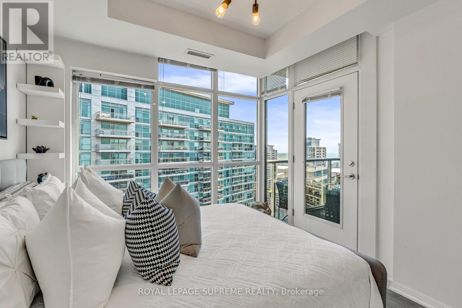 2305 - 125 Western Battery Road, Toronto, Ontario  M6K 3R8 - Photo 18 - C12400222