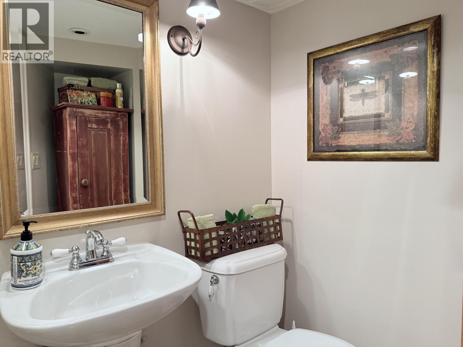 680 Thompson Avenue, Coquitlam, British Columbia  V3J 3Z8 - Photo 21 - R3046207