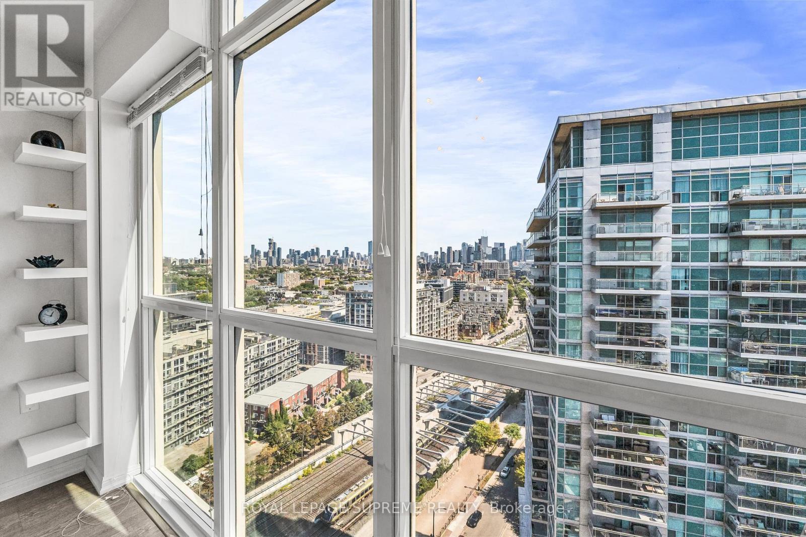2305 - 125 Western Battery Road, Toronto, Ontario  M6K 3R8 - Photo 33 - C12400222