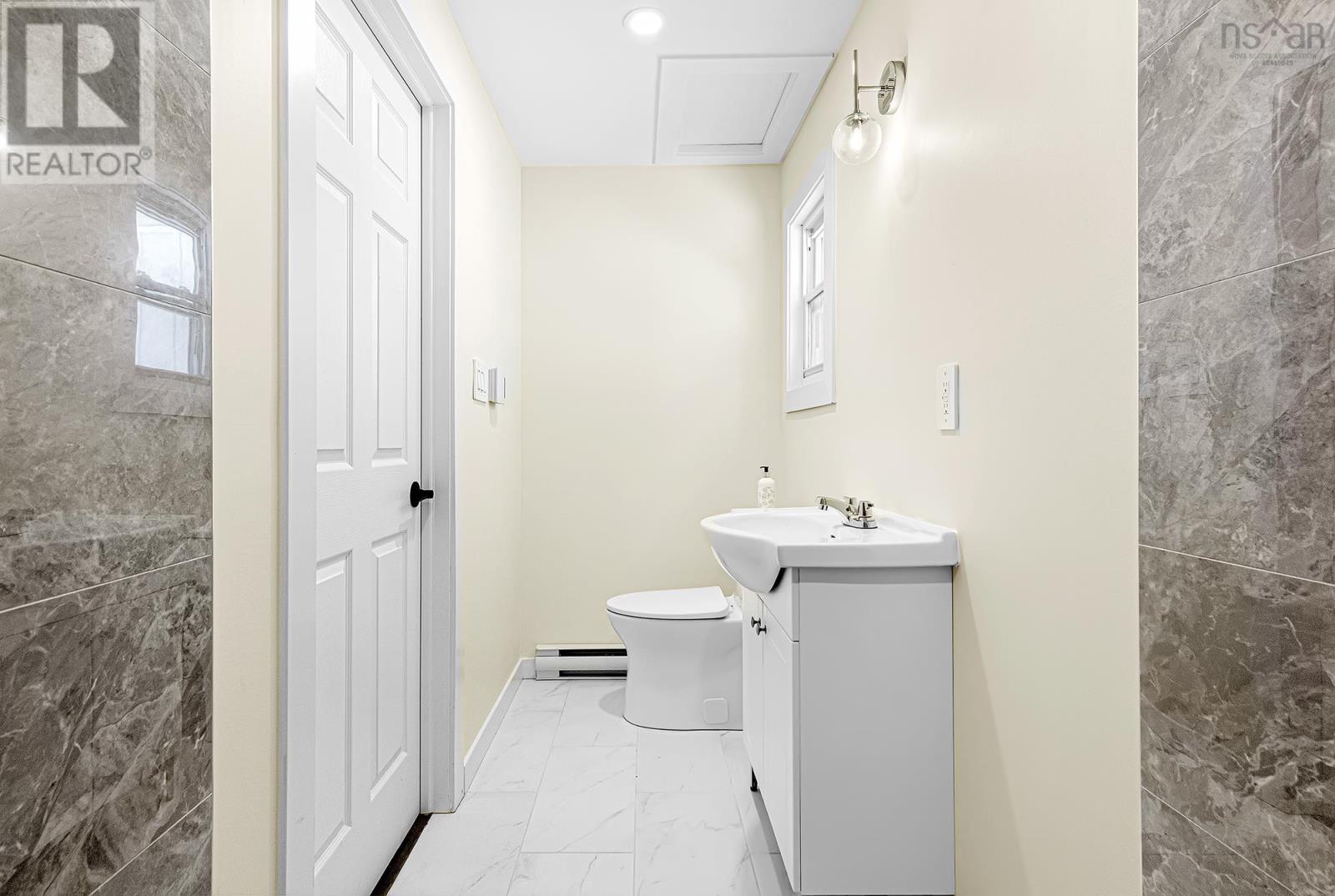 4006 Highway 2, Fletchers Lake, Nova Scotia  B2T 1A3 - Photo 11 - 202518353