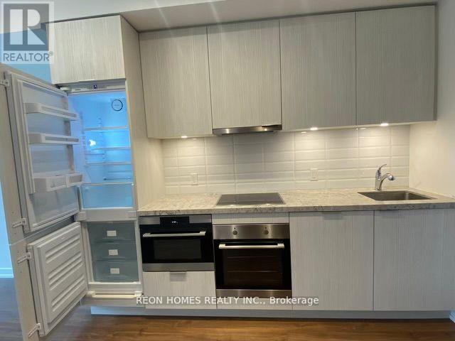 520 - 158 Front Street E, Toronto, Ontario  M5A 0K9 - Photo 21 - C12400502