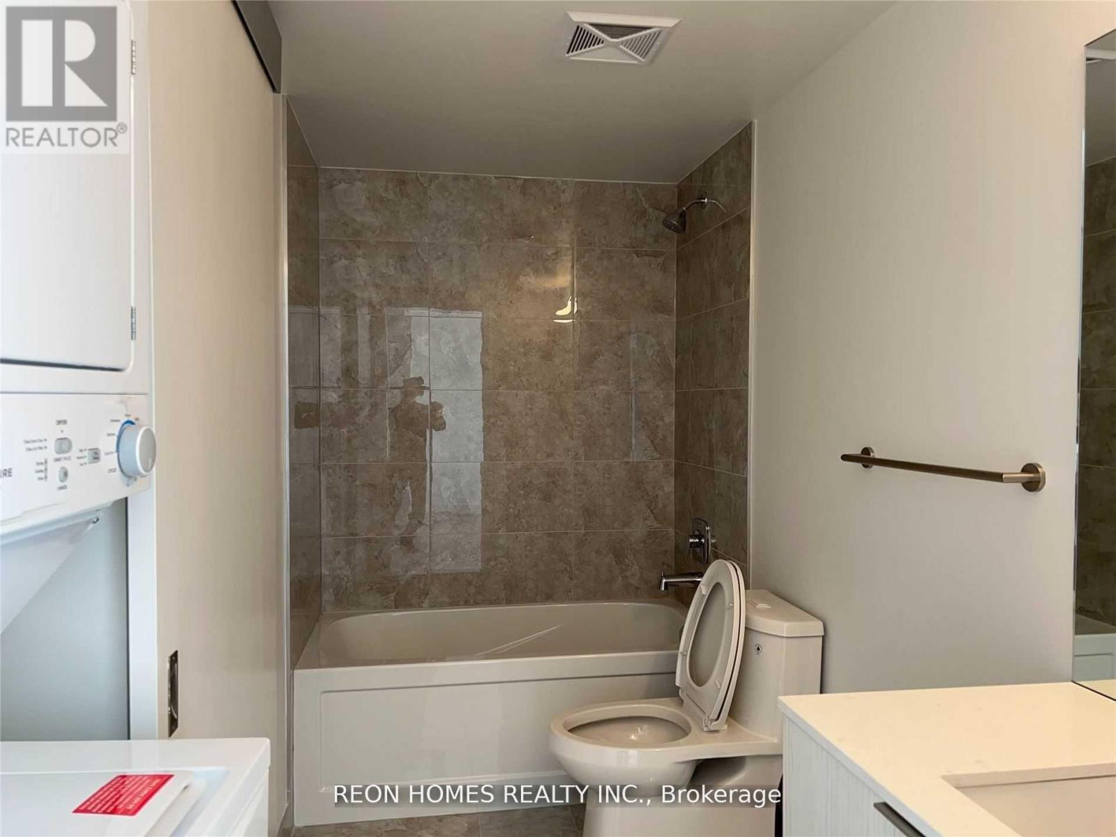 520 - 158 Front Street E, Toronto, Ontario  M5A 0K9 - Photo 28 - C12400502