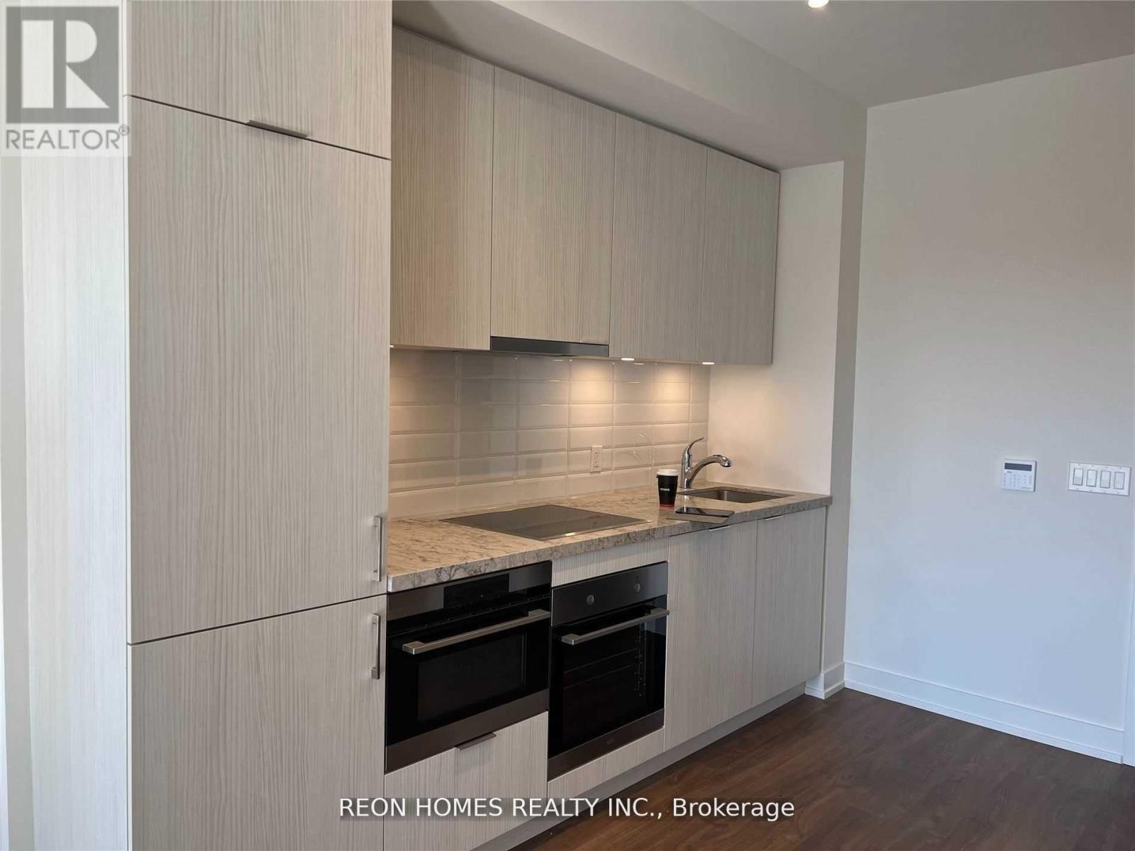 520 - 158 Front Street E, Toronto, Ontario  M5A 0K9 - Photo 7 - C12400502