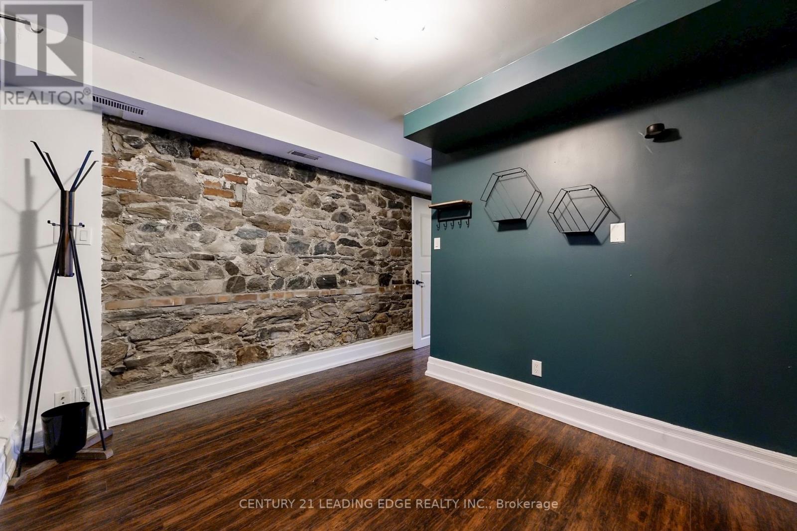 4 - 364 Dundas Street E, Toronto, Ontario  M5A 2A3 - Photo 28 - C12400538