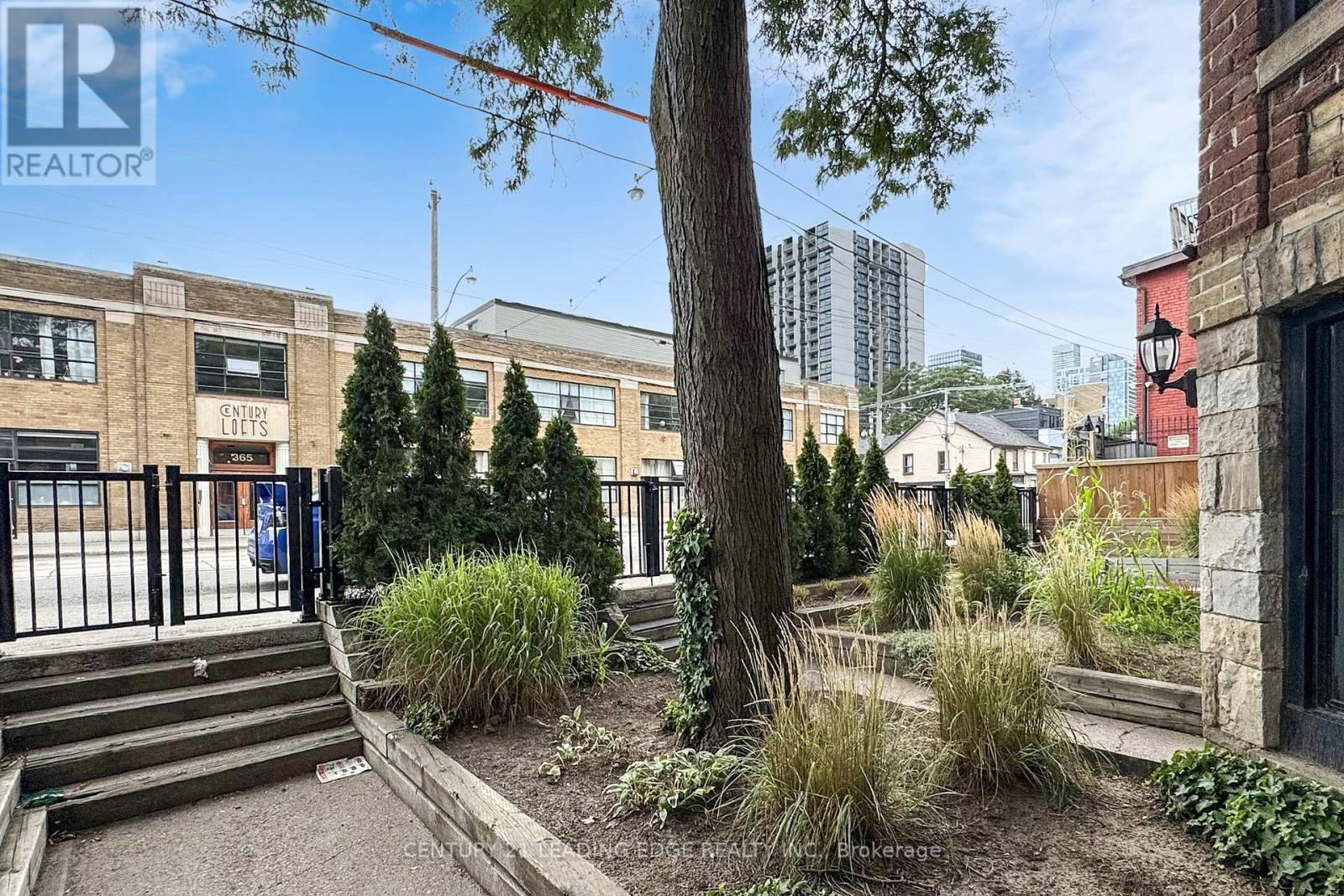 4 - 364 Dundas Street E, Toronto, Ontario  M5A 2A3 - Photo 7 - C12400538