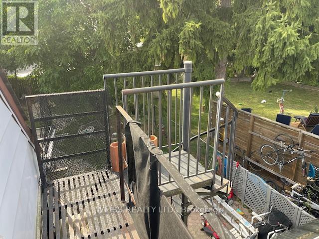 Upper Level - 82 King High Avenue, Toronto, Ontario  M3H 3B1 - Photo 11 - C12400574