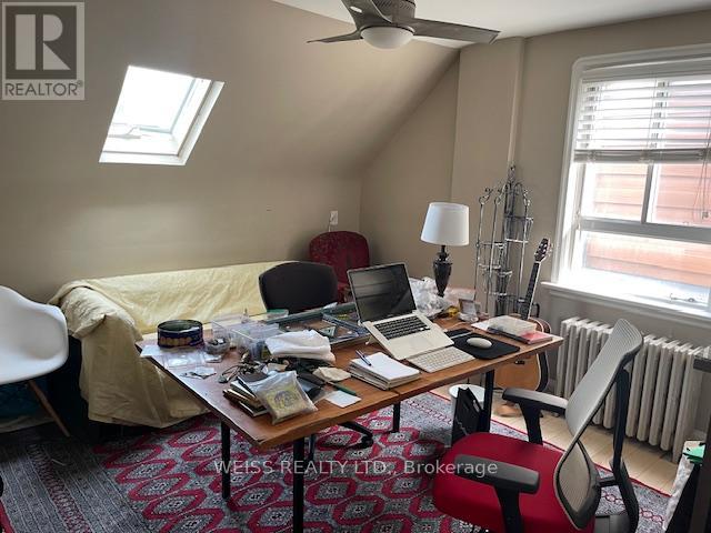 Upper Level - 82 King High Avenue, Toronto, Ontario  M3H 3B1 - Photo 6 - C12400574