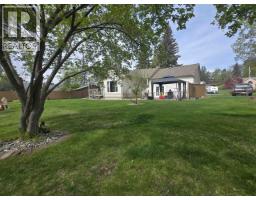 1384 Moffat Avenue, Quesnel, Ca