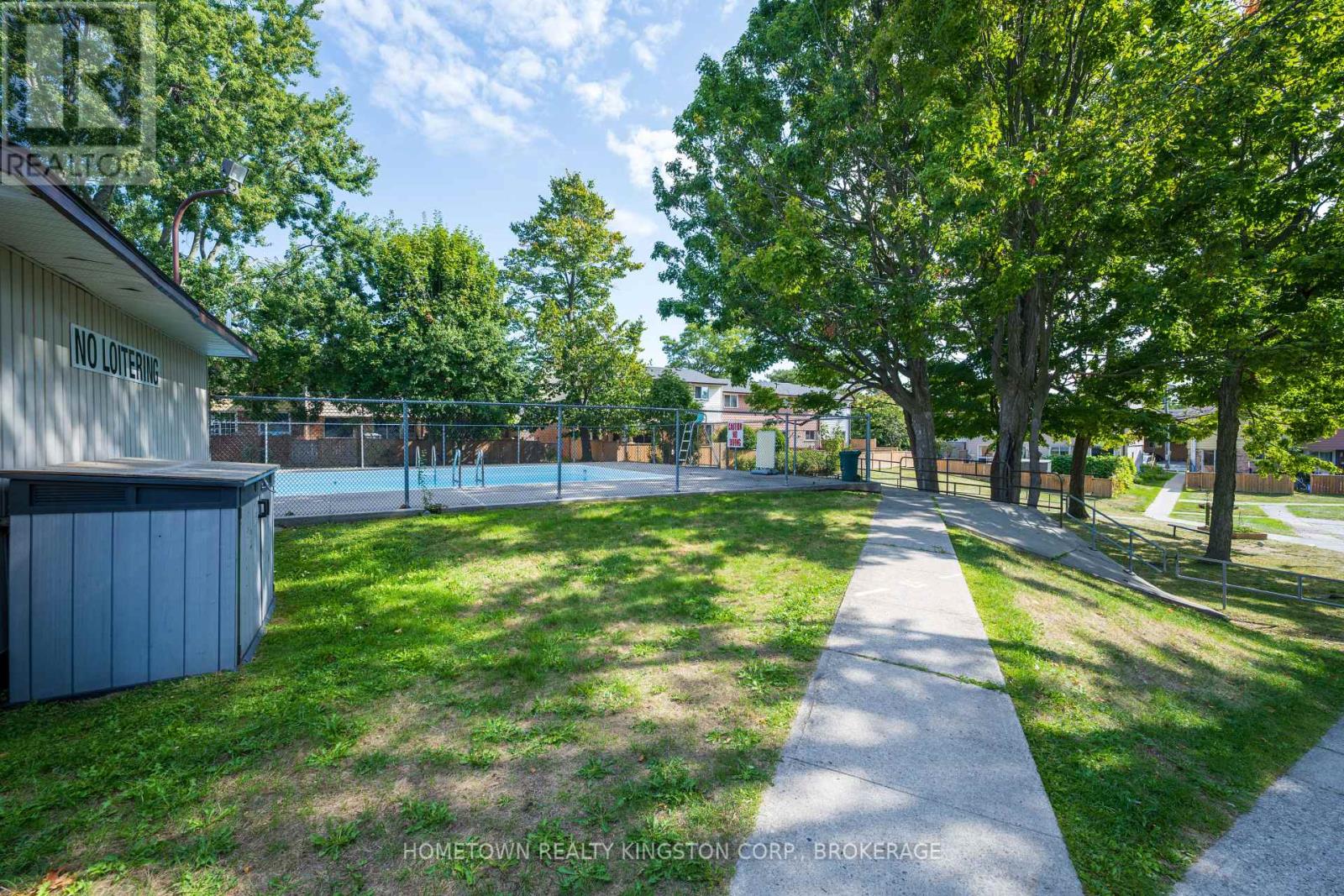 983 Oakview Avenue, Kingston, Ontario  K7M 6W9 - Photo 26 - X12400642