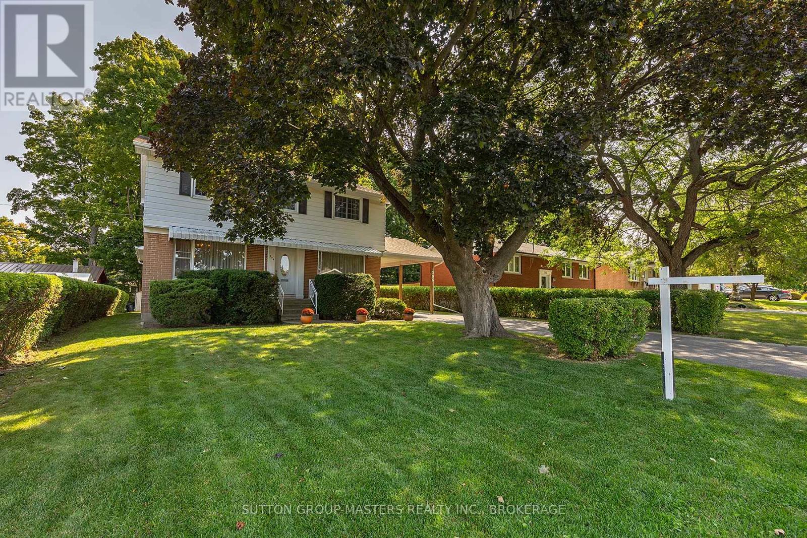 396 Roosevelt Drive, Kingston (City Southwest), Ontario  K7M 4A7 - Photo 2 - X12400654