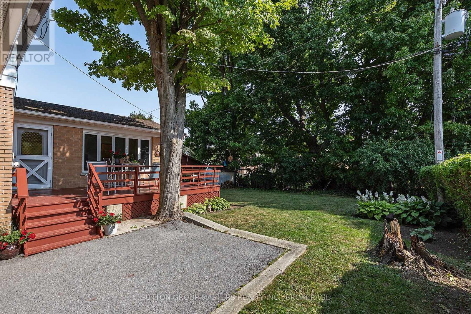 396 Roosevelt Drive, Kingston (City Southwest), Ontario  K7M 4A7 - Photo 7 - X12400654