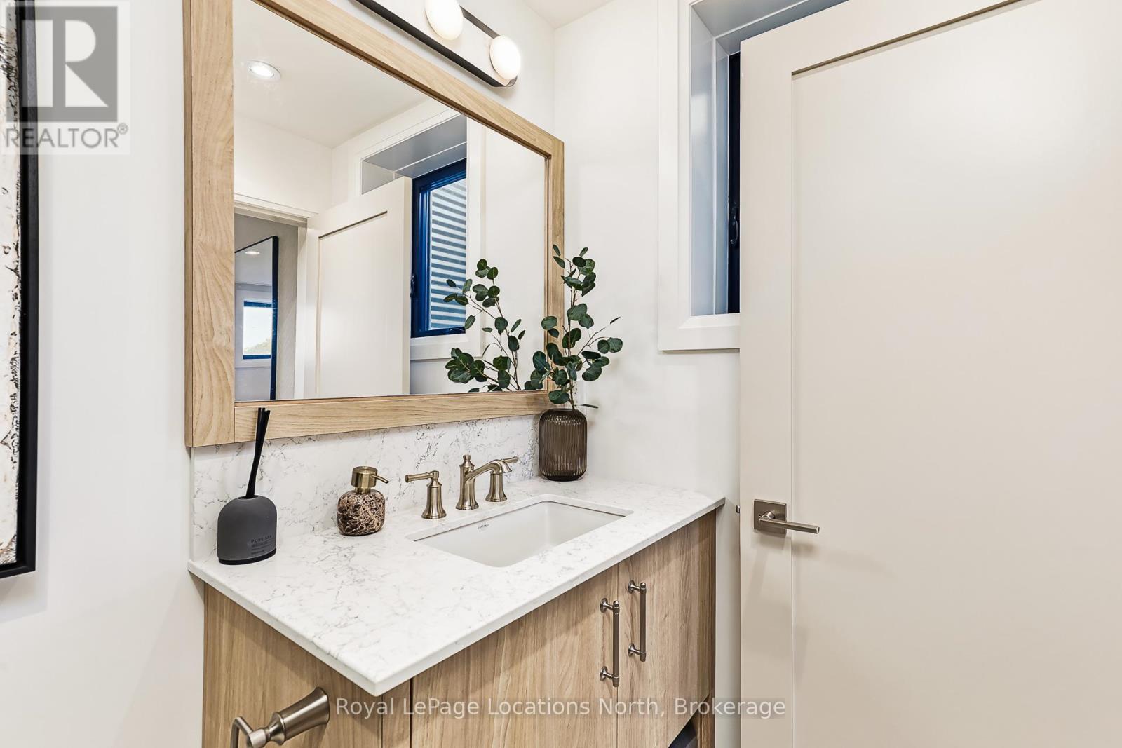 23 - 117 Sladden Court, Blue Mountains, Ontario  N0H 2P0 - Photo 9 - X12400678