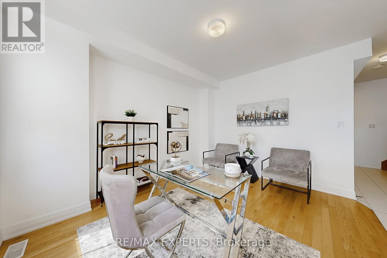 5 - 8 Church Street, Vaughan, Ontario  L6A 3Z3 - Photo 37 - N12399256