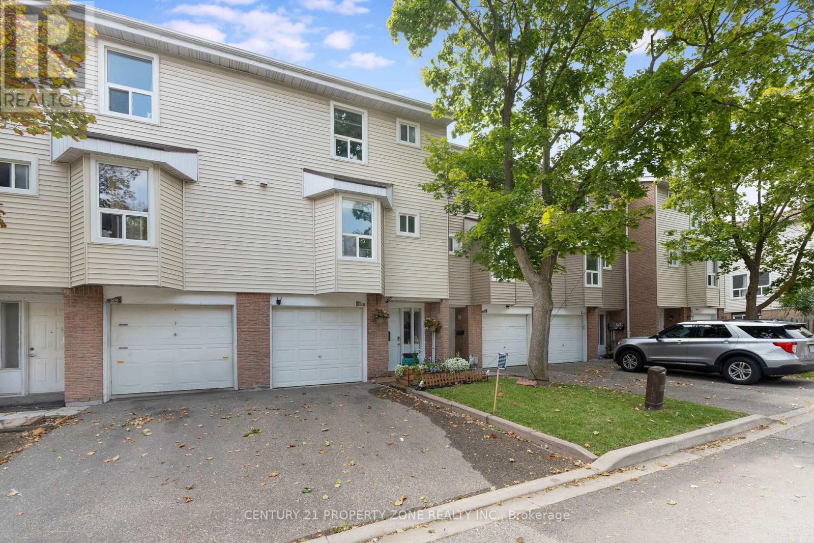 Property at 90 ENMOUNT DRIVE image 2