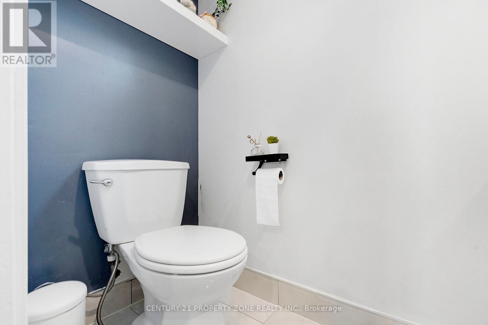 90 Enmount Drive, Brampton, Ontario  L6T 4C9 - Photo 19 - W12398755
