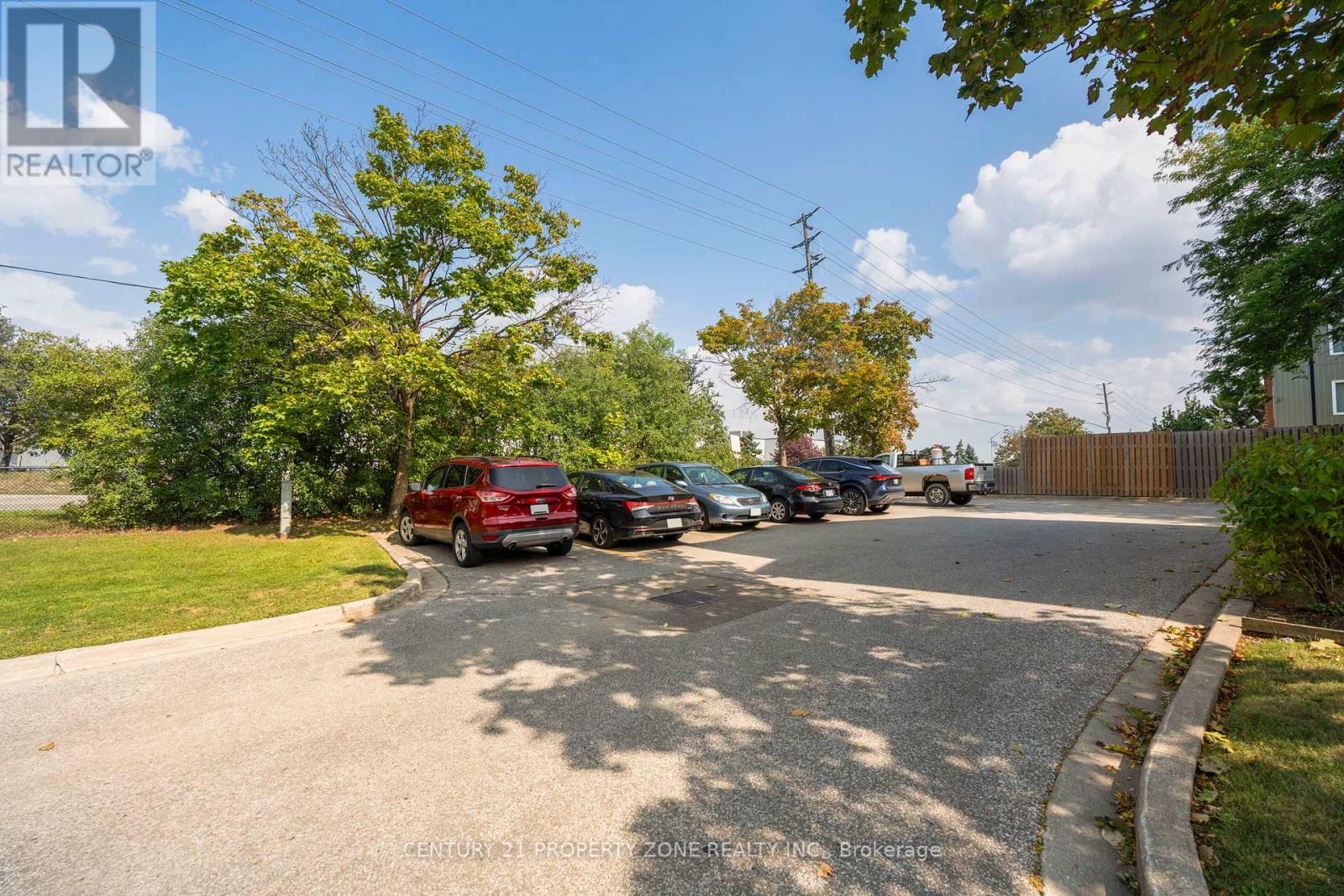 90 Enmount Drive, Brampton, Ontario  L6T 4C9 - Photo 26 - W12398755