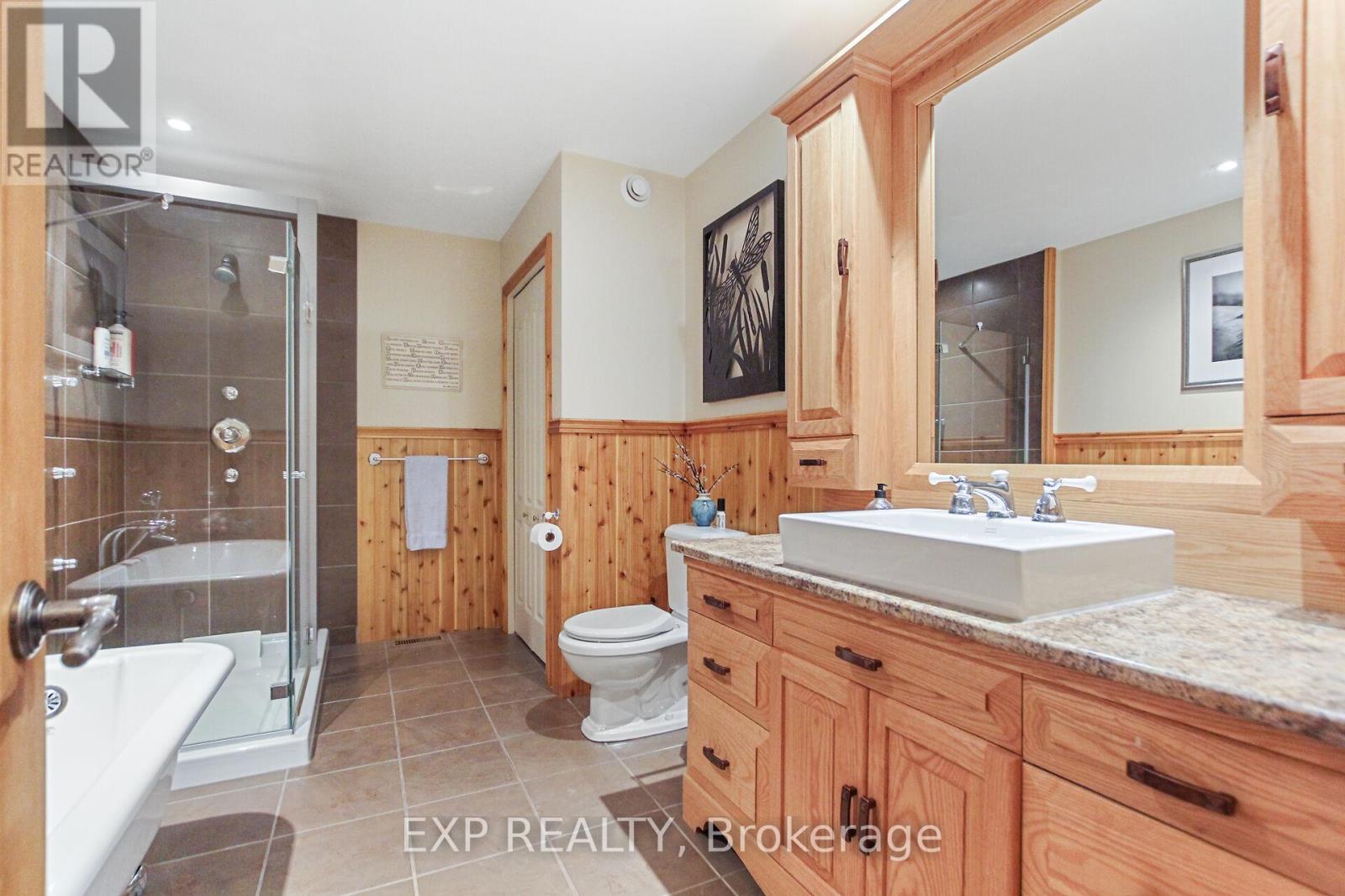 2186 Clyde Lake Road, Lanark Highlands, Ontario  K0G 1K0 - Photo 19 - X12400673