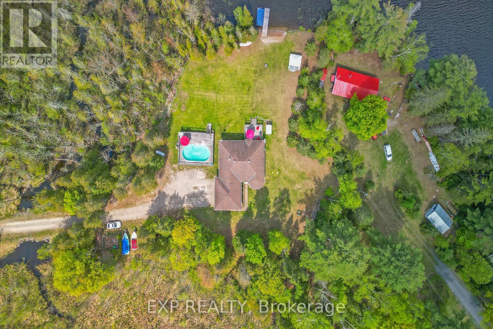 2186 Clyde Lake Road, Lanark Highlands, Ontario  K0G 1K0 - Photo 2 - X12400673