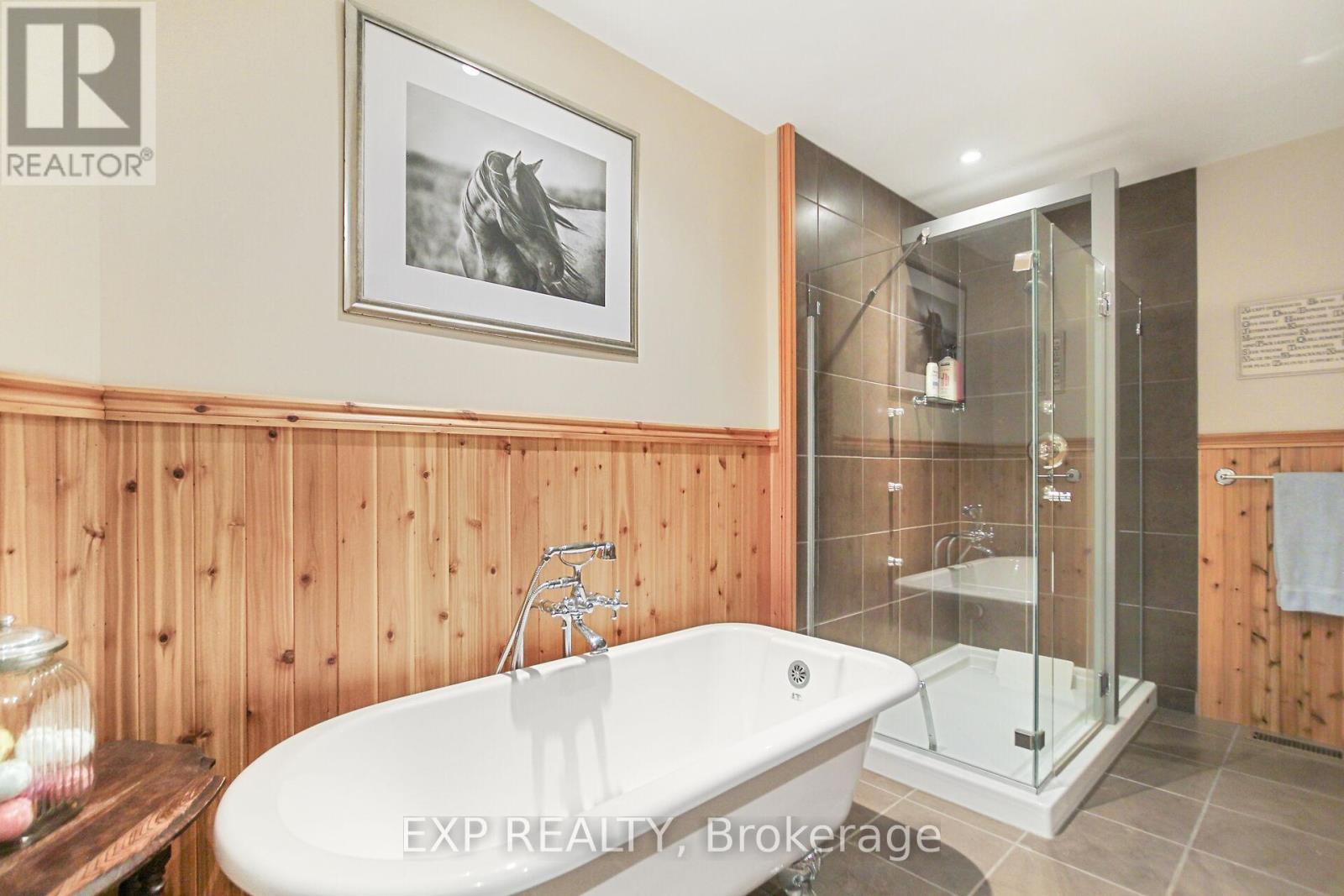 2186 Clyde Lake Road, Lanark Highlands, Ontario  K0G 1K0 - Photo 21 - X12400673