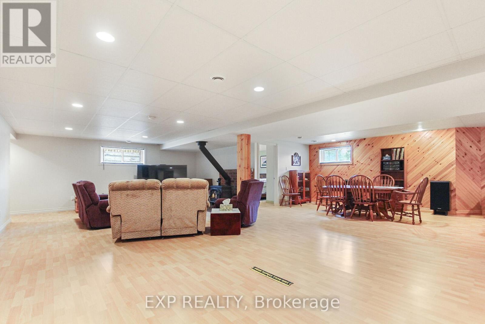 2186 Clyde Lake Road, Lanark Highlands, Ontario  K0G 1K0 - Photo 27 - X12400673