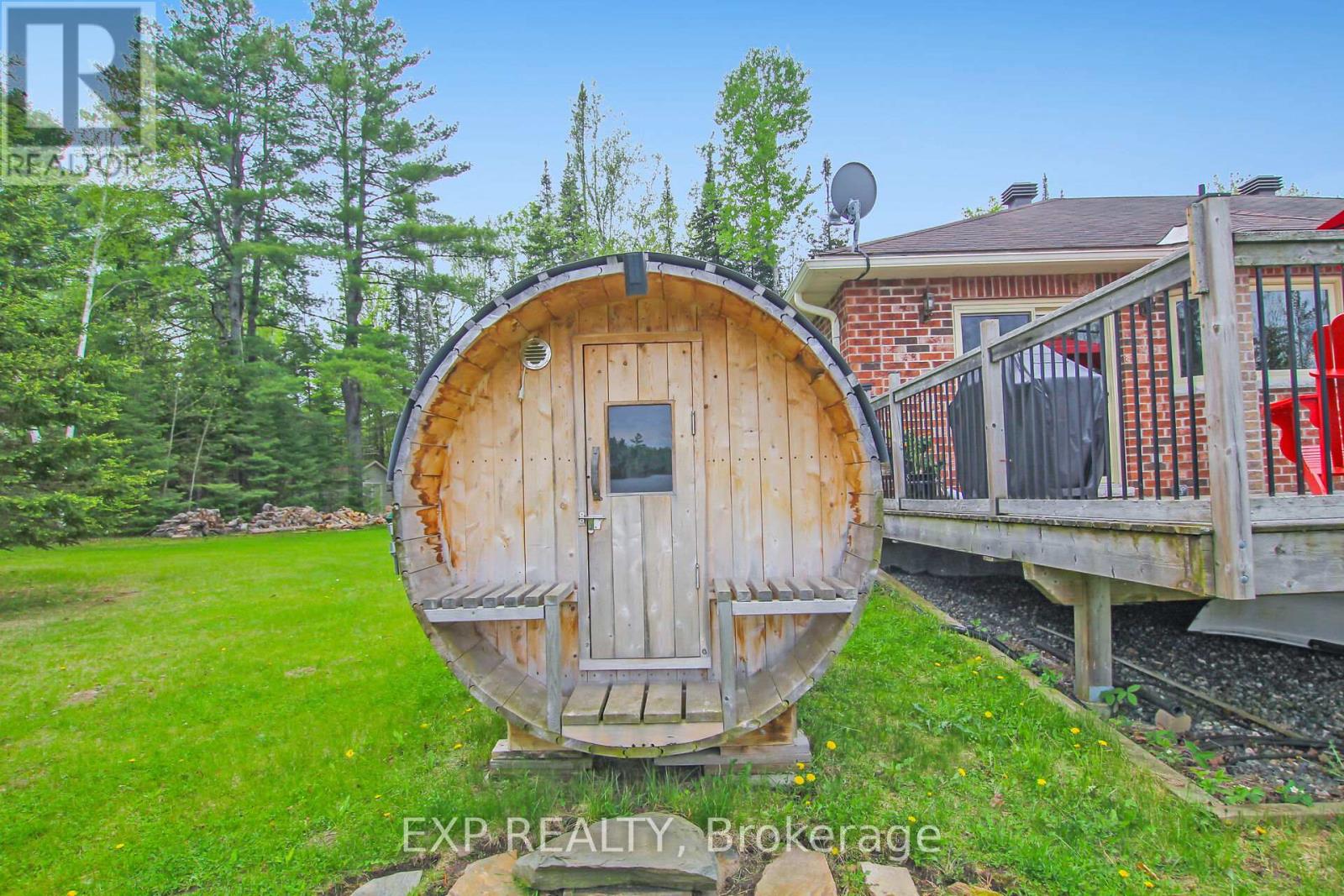 2186 Clyde Lake Road, Lanark Highlands, Ontario  K0G 1K0 - Photo 46 - X12400673