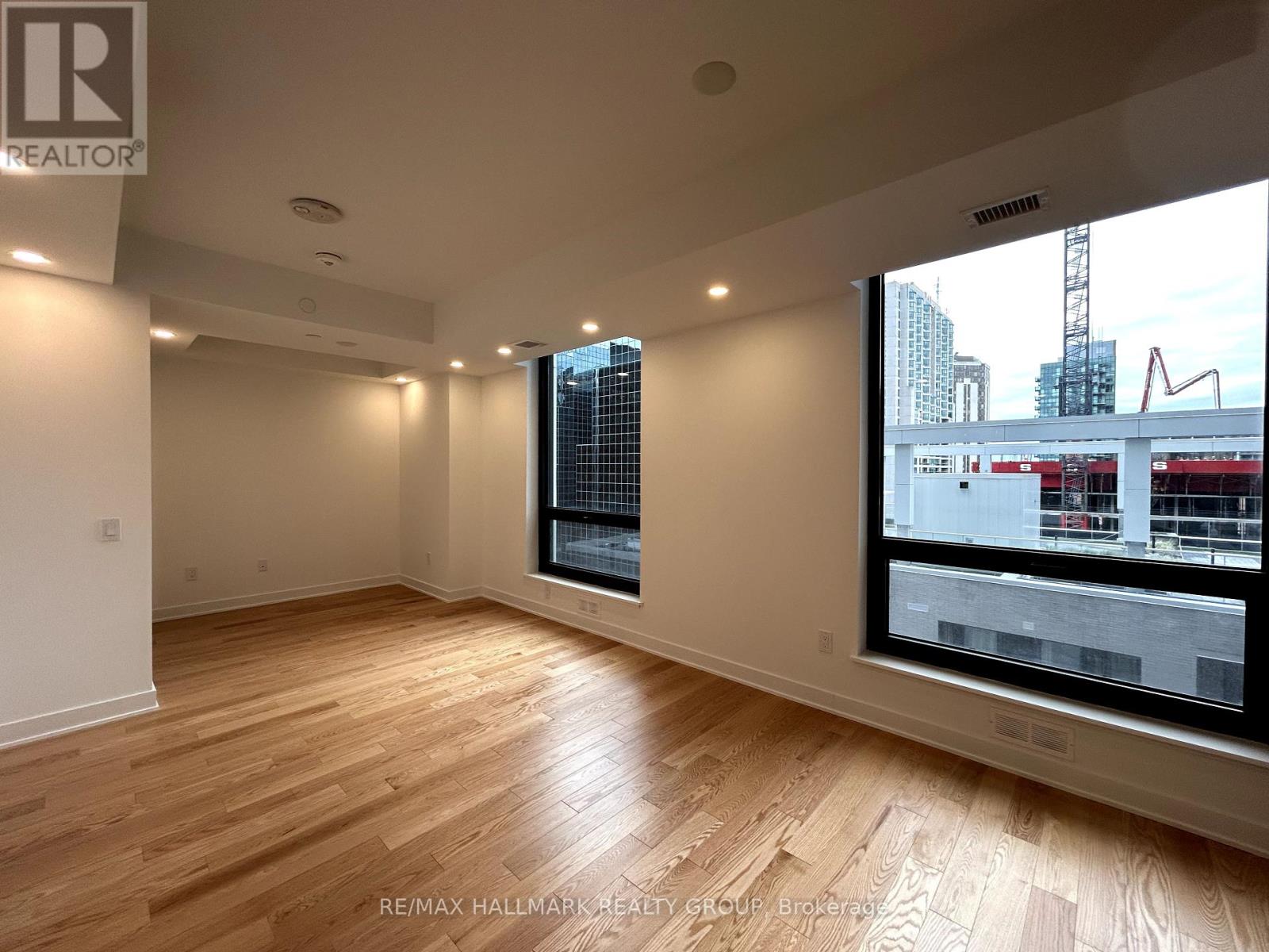 1108 - 340 Queen Street, Ottawa, Ontario  K1S 4E6 - Photo 7 - X12400684