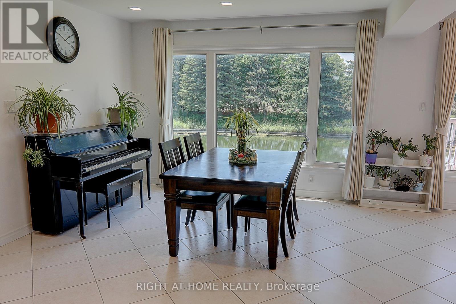 1008 Mount Albert Road, East Gwillimbury, Ontario  L0G 1V0 - Photo 14 - N12400472