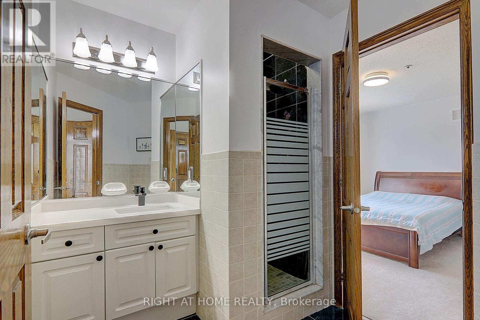 1008 Mount Albert Road, East Gwillimbury, Ontario  L0G 1V0 - Photo 24 - N12400472