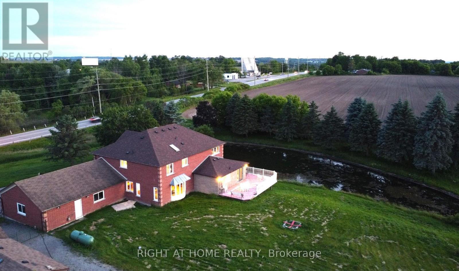 1008 Mount Albert Road, East Gwillimbury, Ontario  L0G 1V0 - Photo 37 - N12400472