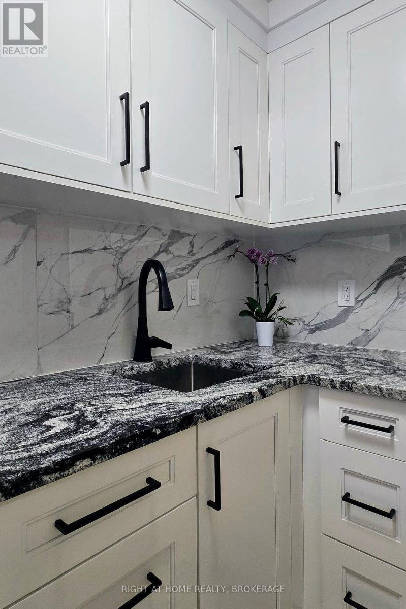 Lorem Ipsum Dolor Sit Amet,, Hamilton, Ontario  L8N  - Photo 4 - DEMO28856175