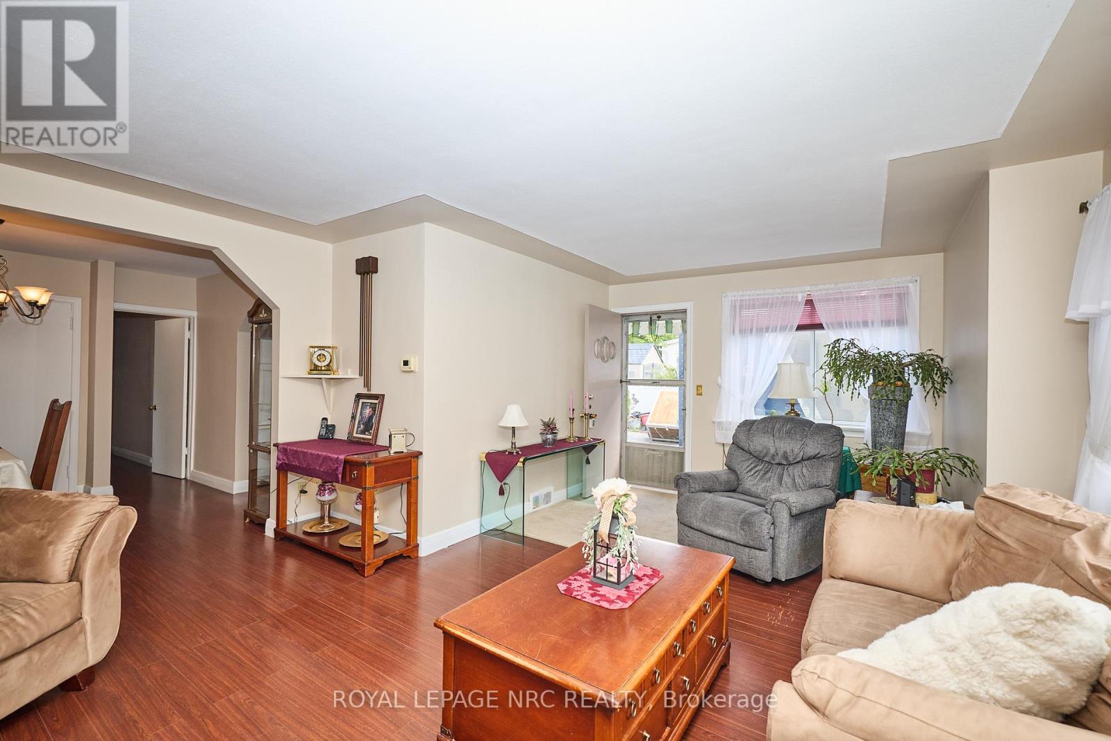 6947 Garden Street, Niagara Falls, Ontario  L2G 1H8 - Photo 16 - X12400690