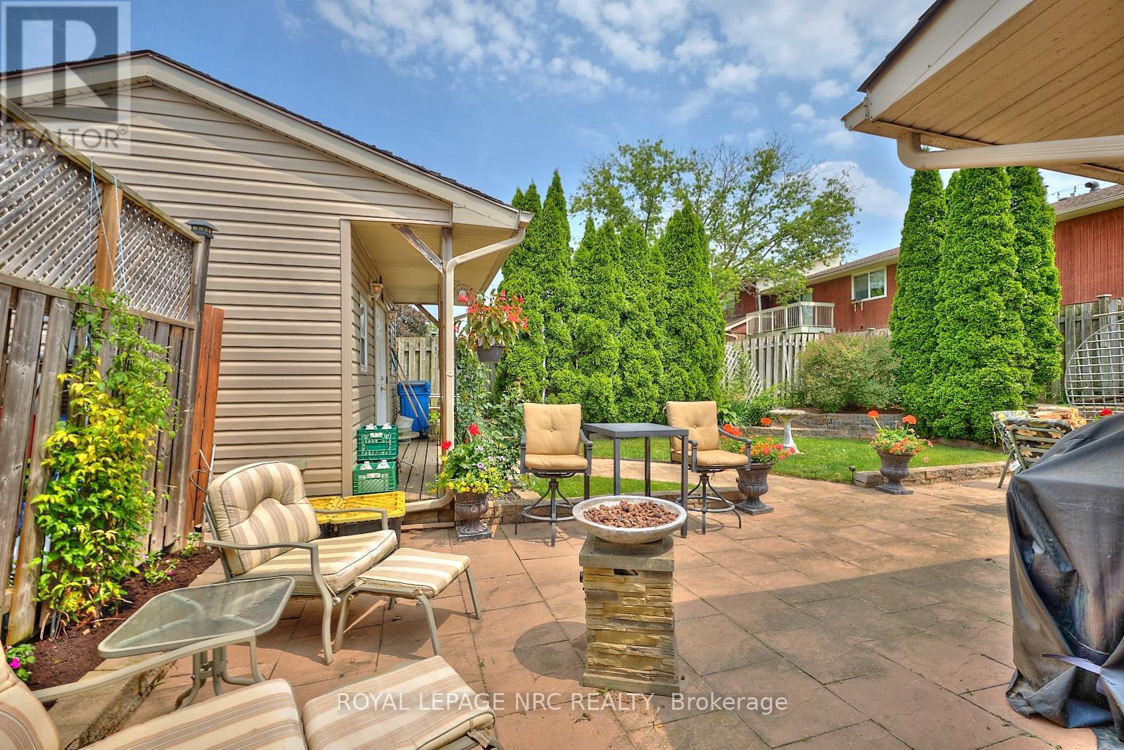 6947 Garden Street, Niagara Falls, Ontario  L2G 1H8 - Photo 7 - X12400690